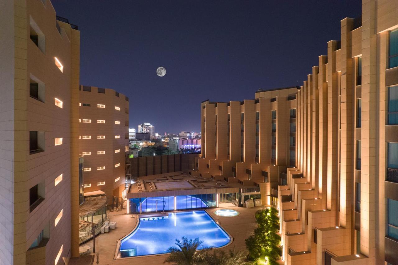 Grand Millennium Al Seef Basra Εξωτερικό φωτογραφία
