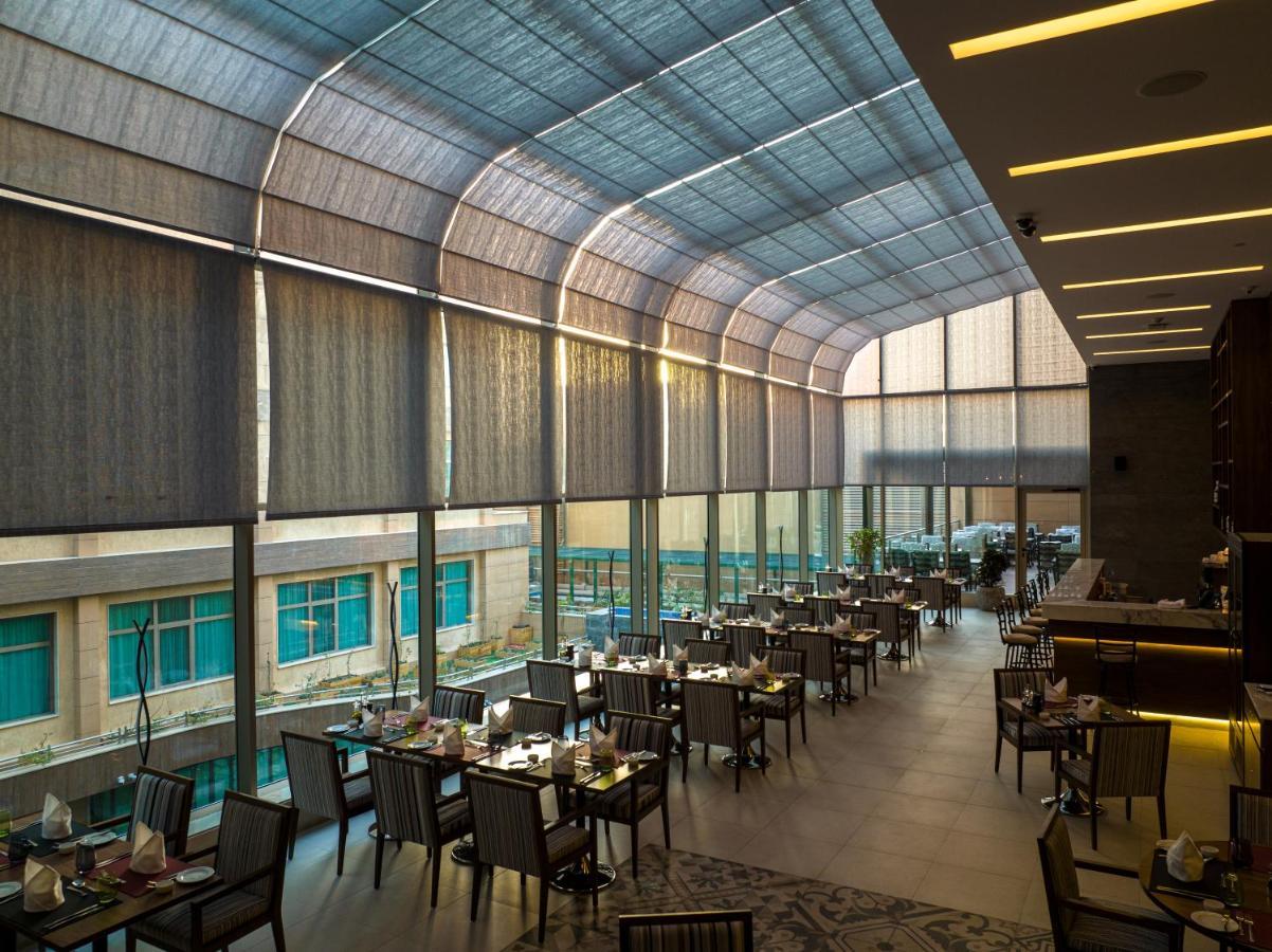 Grand Millennium Al Seef Basra Εξωτερικό φωτογραφία