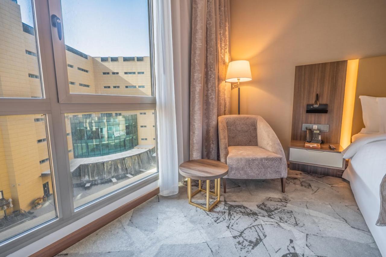 Grand Millennium Al Seef Basra Εξωτερικό φωτογραφία