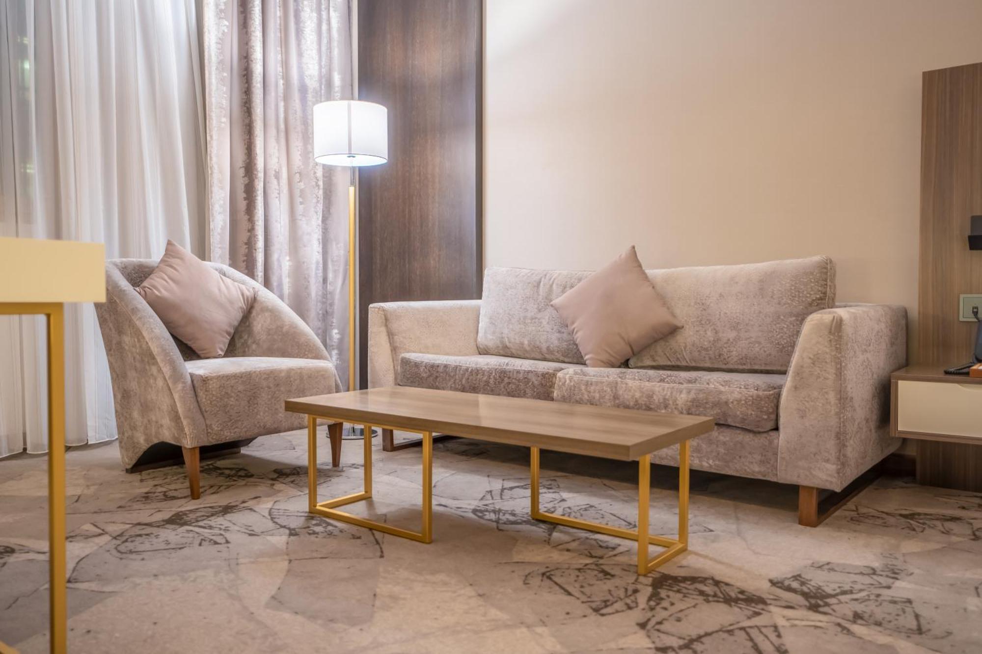 Grand Millennium Al Seef Basra Εξωτερικό φωτογραφία